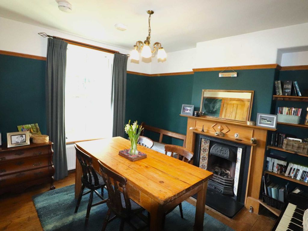 3 bed detached house for sale in Llanbadarn Fawr, Aberystwyth SY23, £364,950