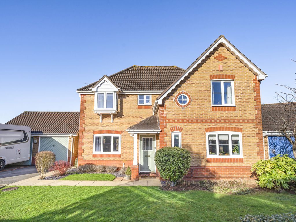 4 bed detached house for sale in Quarry Way, Emersons Green, Bristol, South Gloucestershire BS16, £600,000