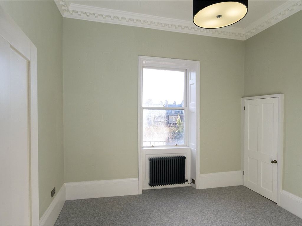 1 bed flat for sale in Alfred Street, Bath, Somerset BA1, £405,000