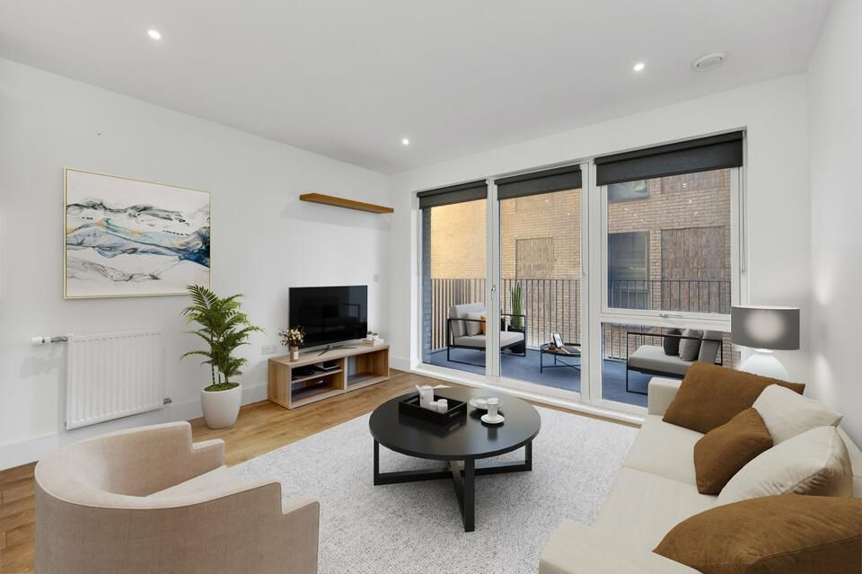 2 bed flat for sale in Anderson Square, London E3, £490,000