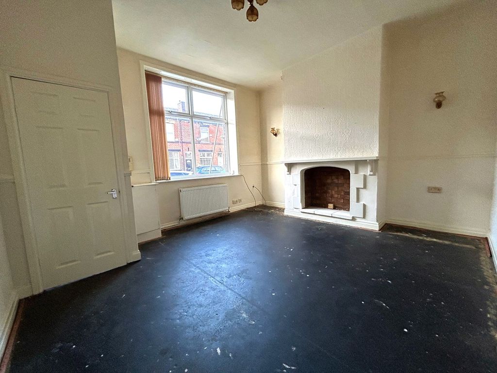 2 bed terraced house for sale in Fenton Street, Elton, Bury BL8, £110,000