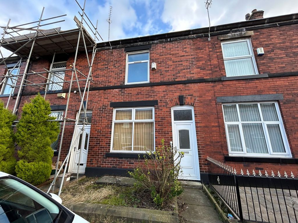 2 bed terraced house for sale in Fenton Street, Elton, Bury BL8, £110,000