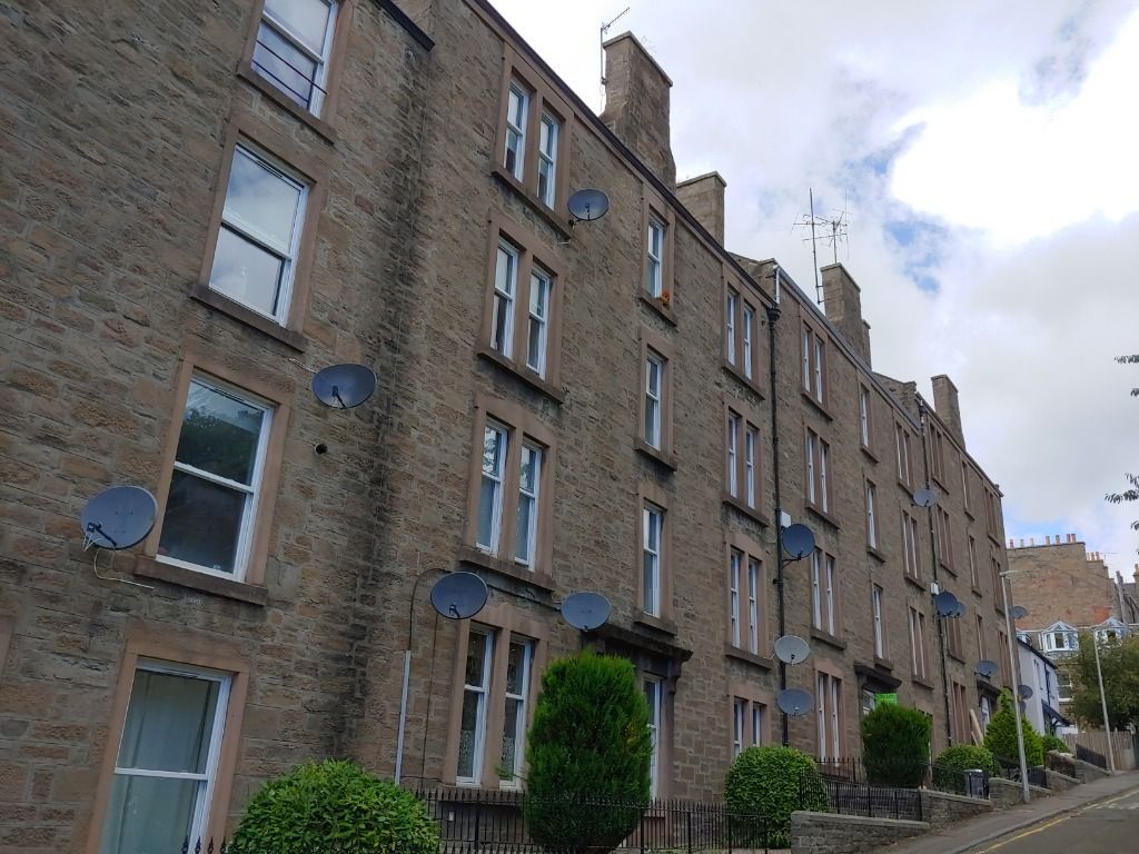 2 bed flat to rent in Union Place, West End, Dundee DD2, £1,245 pcm