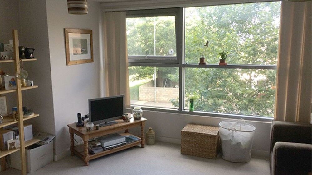 1 bed flat for sale in Spring Gardens, Swindon SN1, £63,500
