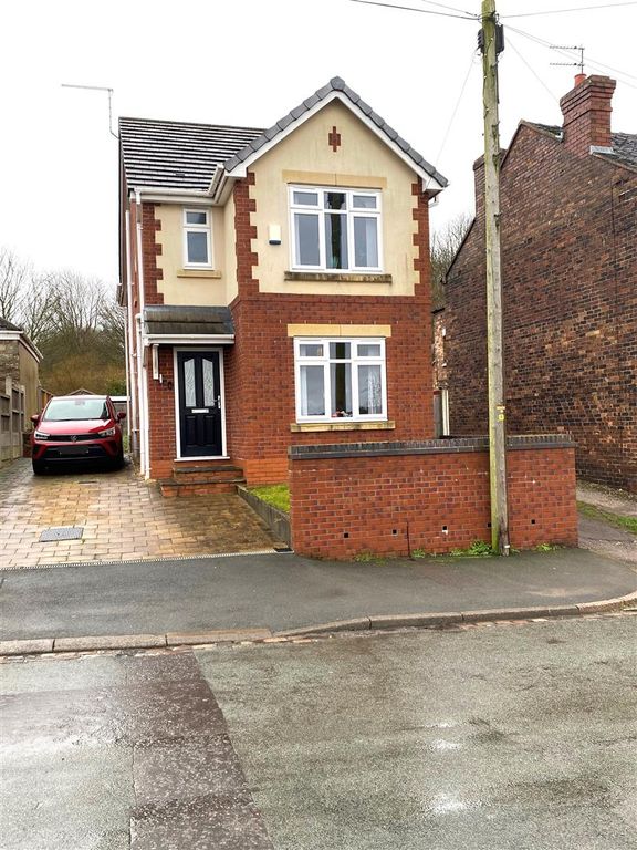 3 bed detached house to rent in Lamb Street, Kidsgrove, Stoke-On-Trent ST7, £950 pcm
