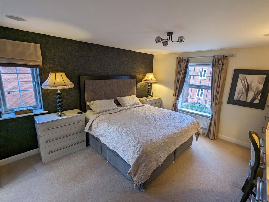 4 bed detached house for sale in Bexley Drive, Church Gresley, Swadlincote, Derbyshire DE11, £400,000