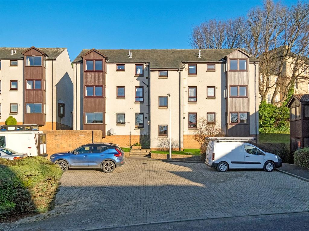 2 bed flat for sale in 15, Greenside Court, St. Andrews KY16, £375,000