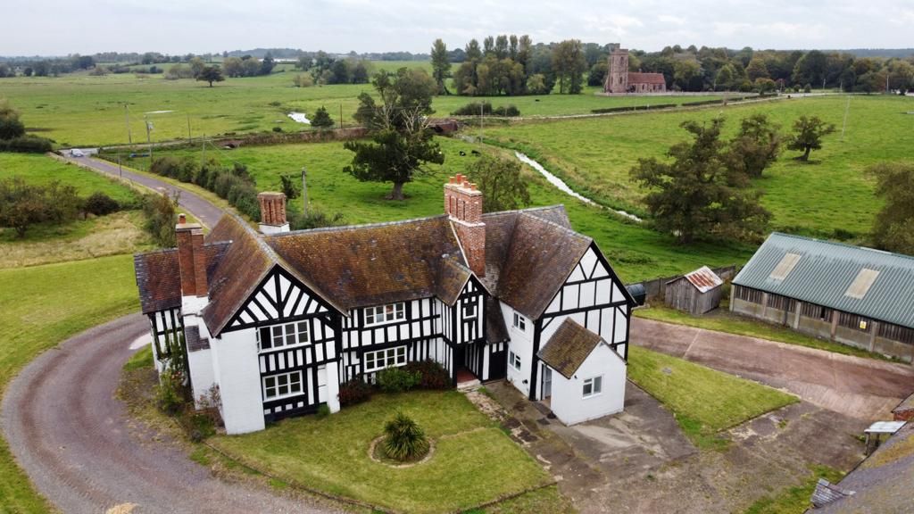5 bed farmhouse to rent in Hodnet, Market Drayton TF9, £2,250 pcm