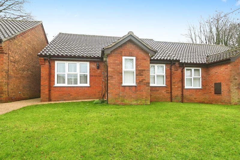 2 bed bungalow for sale in Northwell Place, Swaffham PE37, £130,000