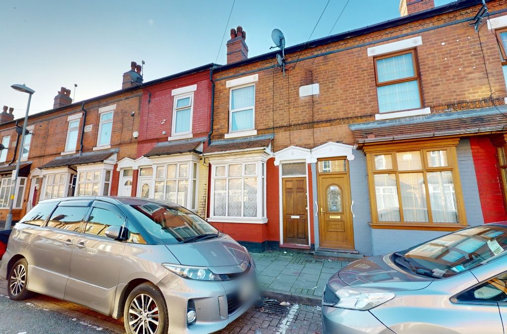 3 bed terraced house for sale in Yew Tree Road, Aston, Birmingham B6, £160,000