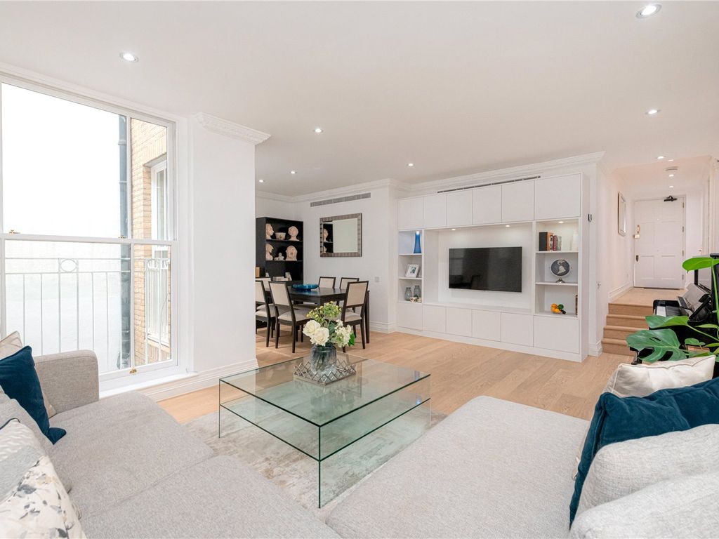 2 bed flat for sale in Seymour Street, London W1H, £1,650,000