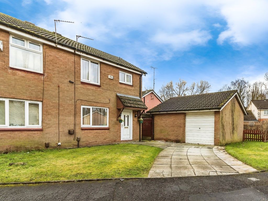 2 bed semi-detached house for sale in Givendale Drive, Manchester M8, £170,000