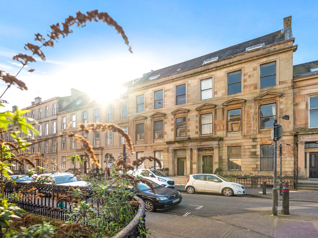 2 bed flat for sale in West Princes Street, Woodlands, Glasgow G4, £189,000
