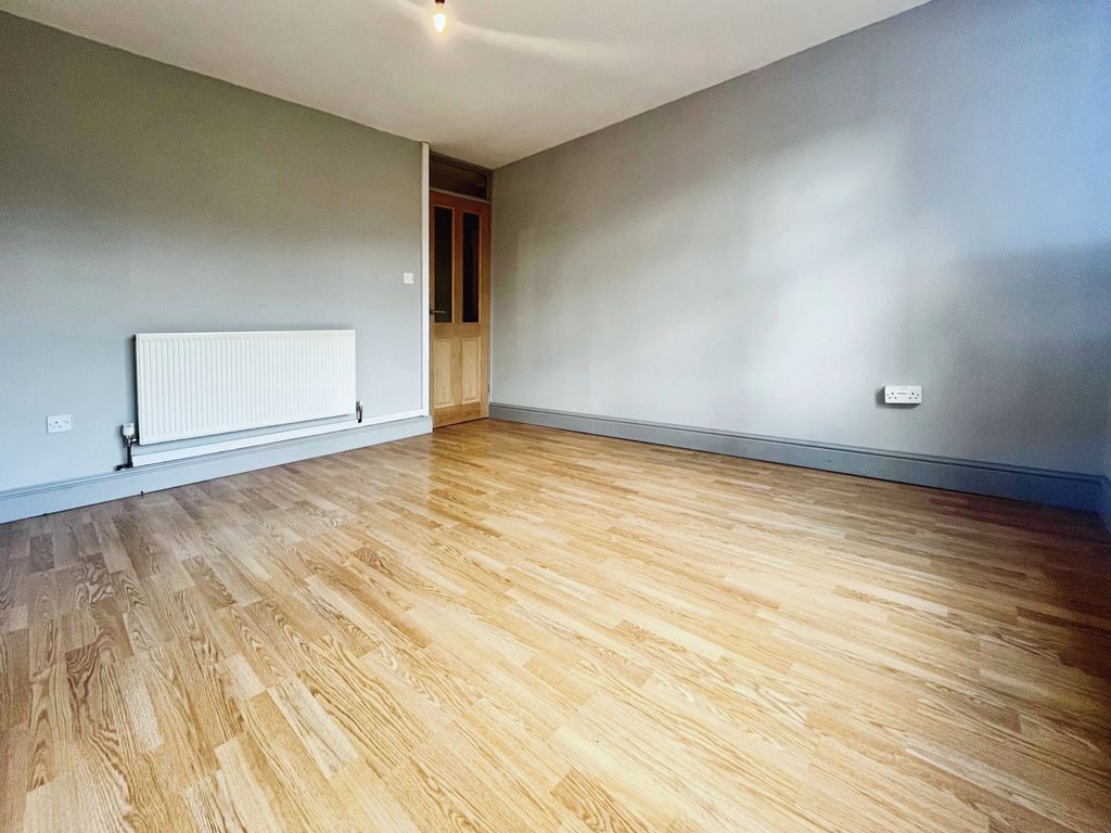 1 bed flat for sale in Old Walsall Road, Great Barr, Birmingham B42, £100,000