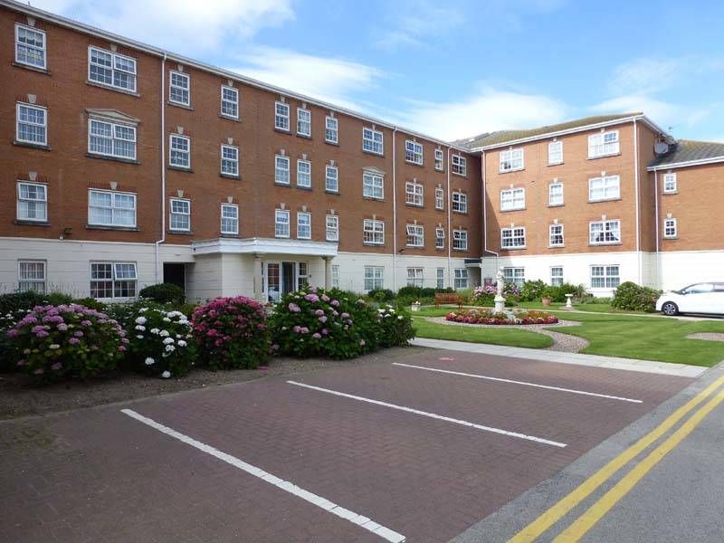 3 bed flat for sale in Admirals Sound, Thornton-Cleveleys FY5, £225,000