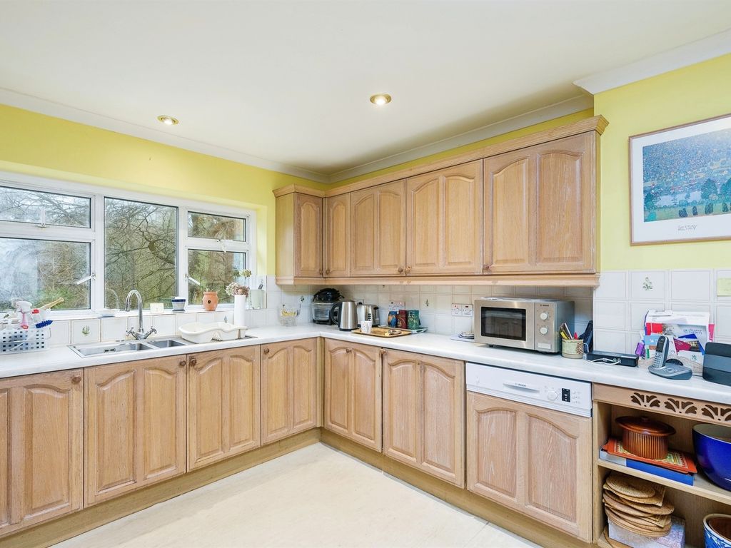 4 bed detached house for sale in Burnett Road, Plymouth PL6, £500,000