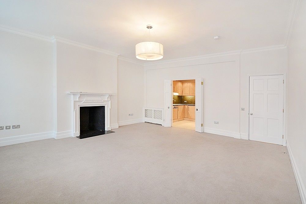 3 bed flat to rent in Great Cumberland Place, Marylebone, London W1H, £4,550 pcm