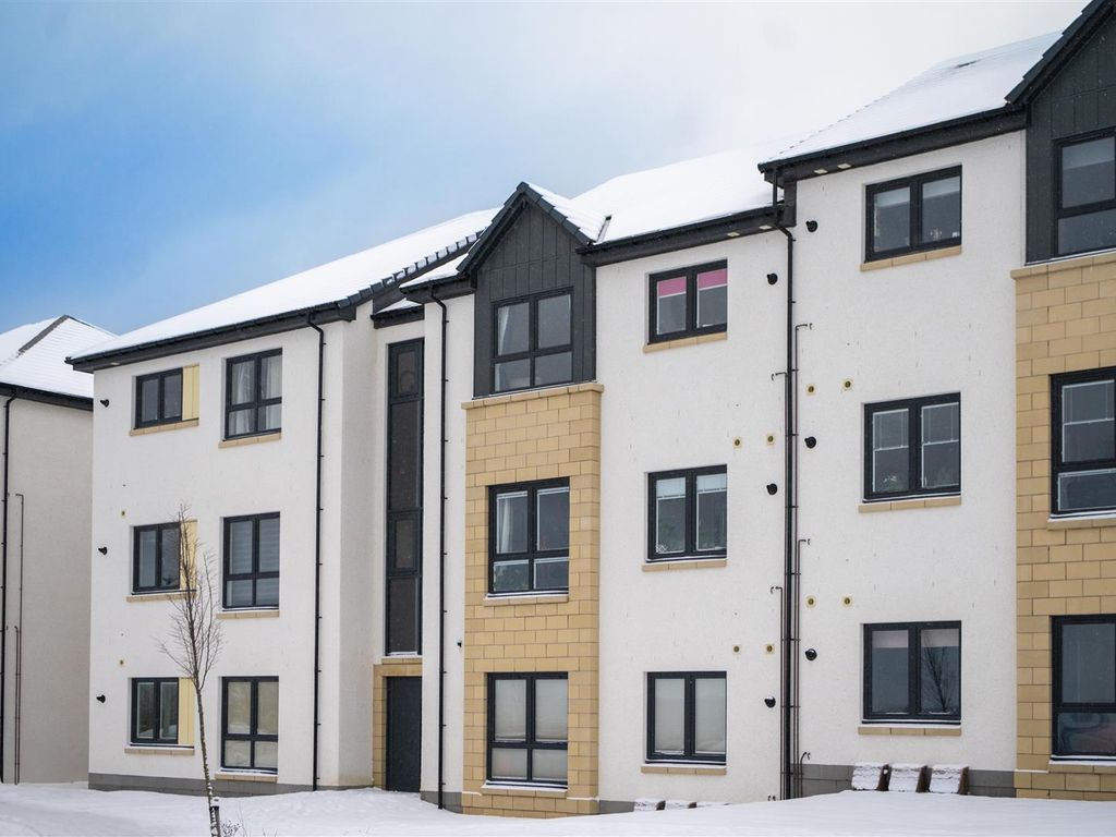 2 bed flat for sale in Countess Park, Inverness IV2, £185,000