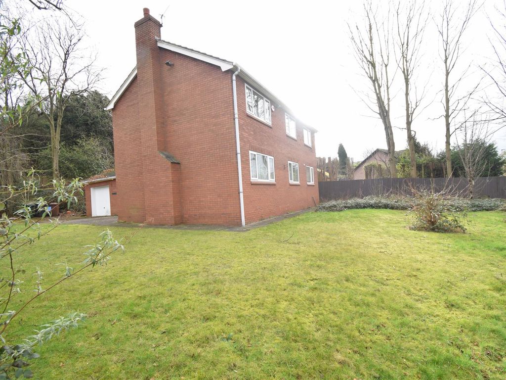 4 bed detached house to rent in St Johns Road, Cudworth, Barnsley S72, £1,200 pcm