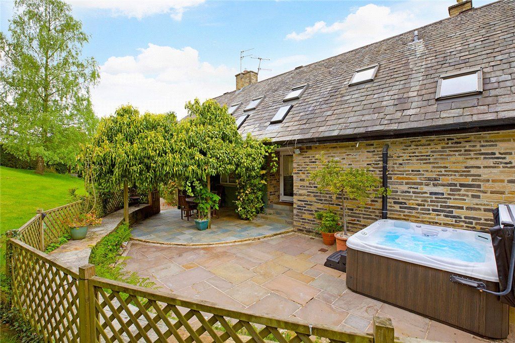 6 bed detached house for sale in Ben Rhydding Drive, Ilkley, West Yorkshire LS29, £1,495,000
