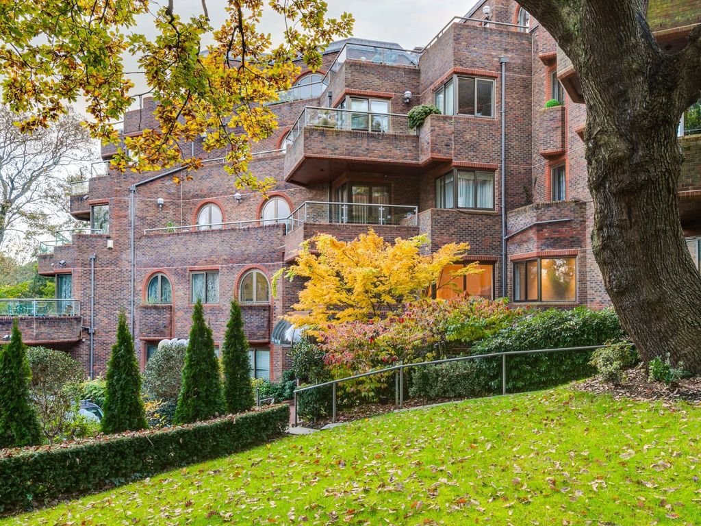4 bed flat for sale in Templewood Avenue, Hampstead, London NW3, £4,000,000