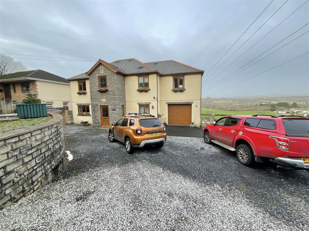 4 bed detached house for sale in 32 Heol Y Garn, Garnswllt, Ammanford SA18, £399,995