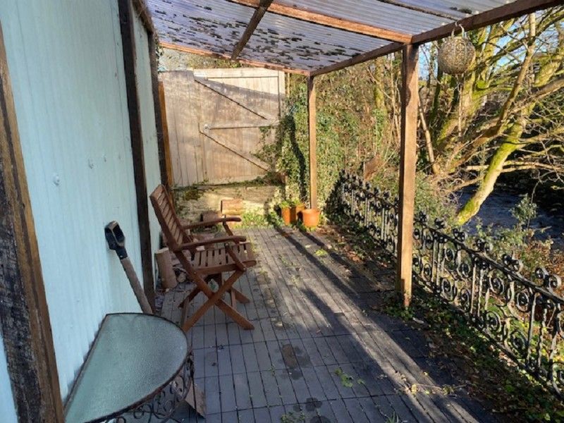 3 bed cottage for sale in Swan Lane, Ystalyfera, Swansea. SA9, £150,000