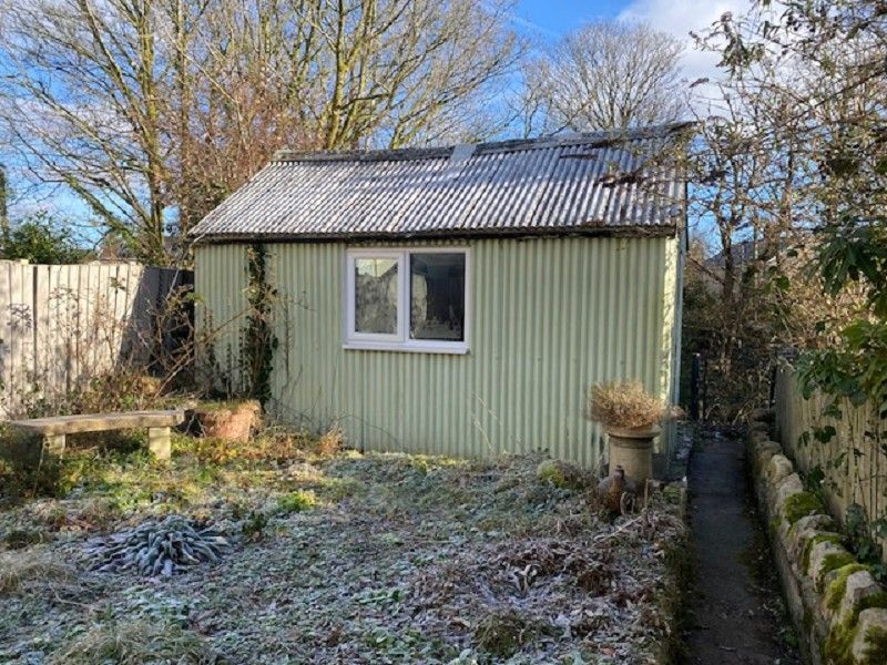 3 bed cottage for sale in Swan Lane, Ystalyfera, Swansea. SA9, £150,000