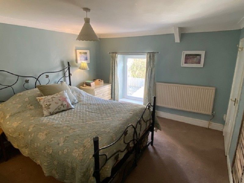 3 bed cottage for sale in Swan Lane, Ystalyfera, Swansea. SA9, £150,000