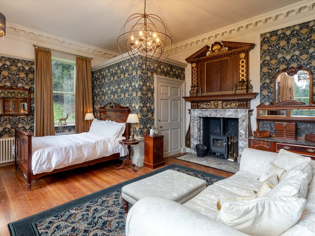 2 bed flat for sale in The Library, Marske Hall, Marske, Richmond, North Yorkshire DL11, £360,000