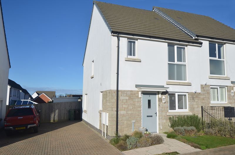 2 bed semi-detached house for sale in Sorrell Street, Hayle TR27, £300,000