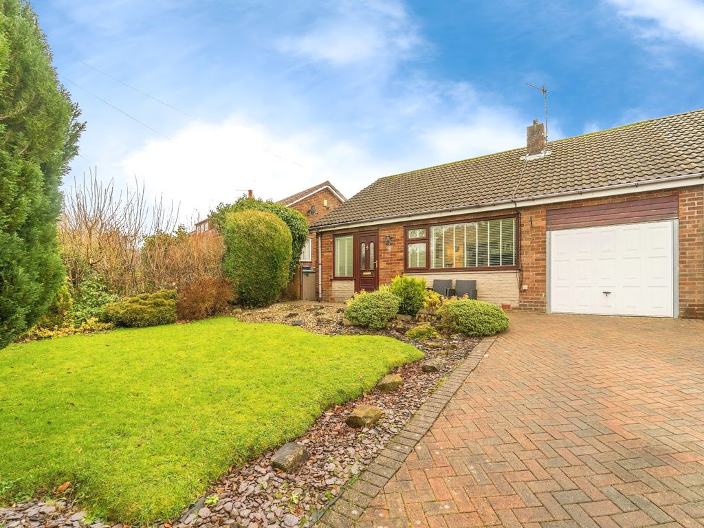 2 bed bungalow for sale in Windermere Avenue, Burnley BB10, £250,000