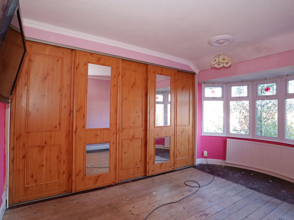 3 bed semi-detached house for sale in Doddington Road, Lincoln LN6, £230,000