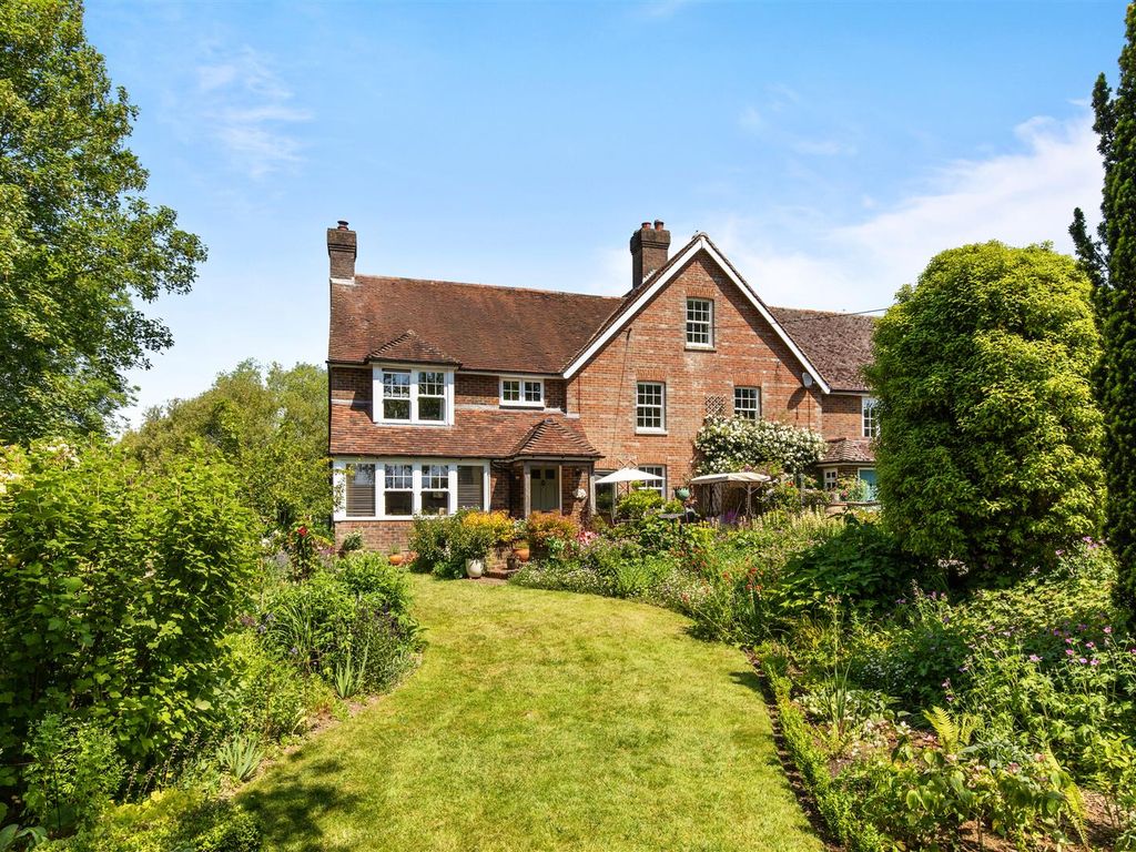 5 bed cottage for sale in Barcombe Mills, Barcombe, Lewes BN8, £875,000