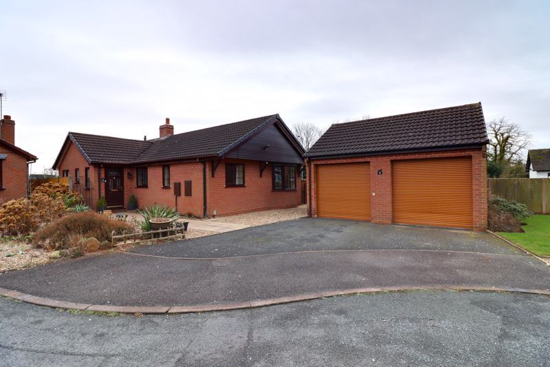 2 bed bungalow for sale in Foxcote Close, Walton-On-The-Hill, Staffordshire ST17, £365,000