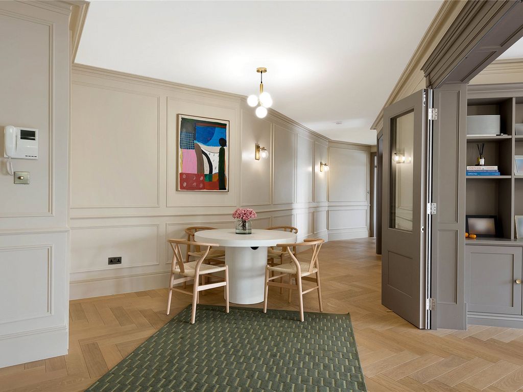 3 bed flat for sale in Cambridge Mansions, Cambridge Road, London SW11, £1,100,000