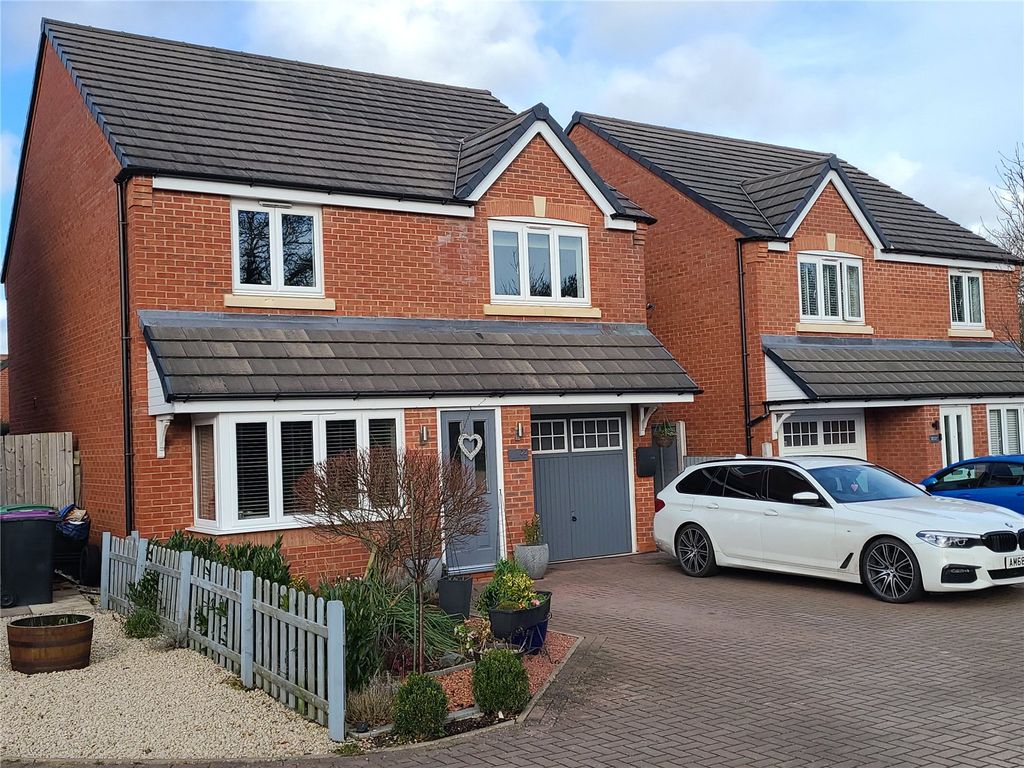 4 bed detached house for sale in Holgate Drive, Shrewsbury, Shropshire SY1, £399,950