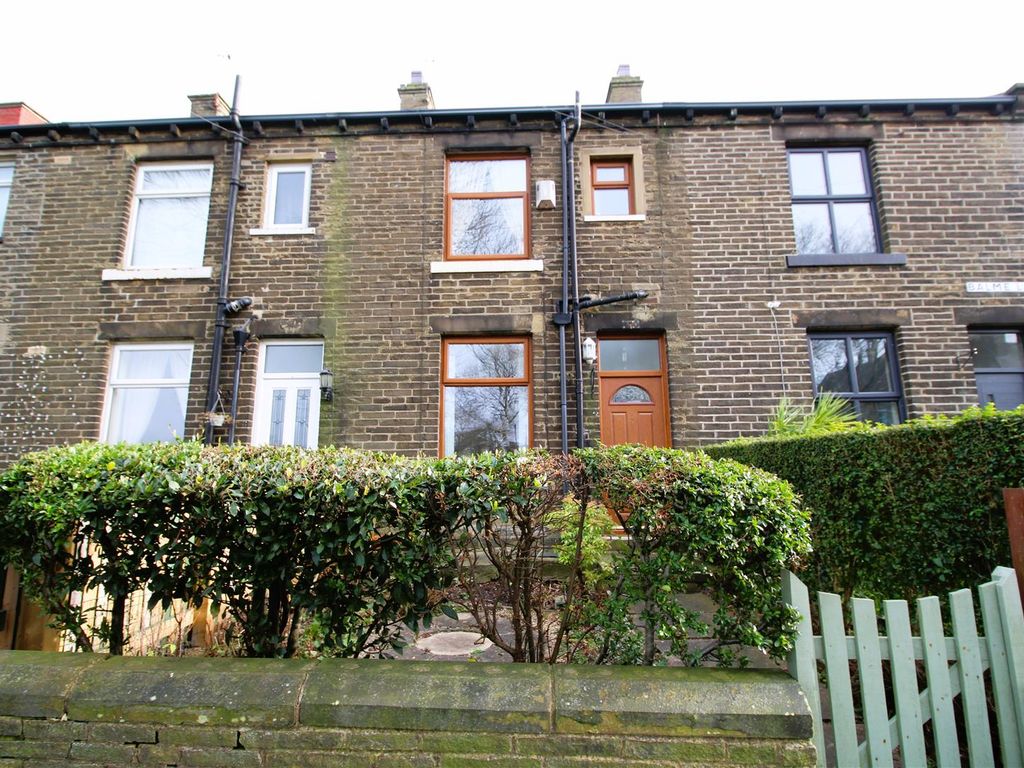 2 bed terraced house for sale in Balme Lane, Wyke, Bradford BD12, £125,000