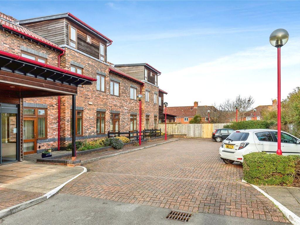 1 bed flat for sale in Shirehampton Road, Bristol, Somerset BS9, £120,000