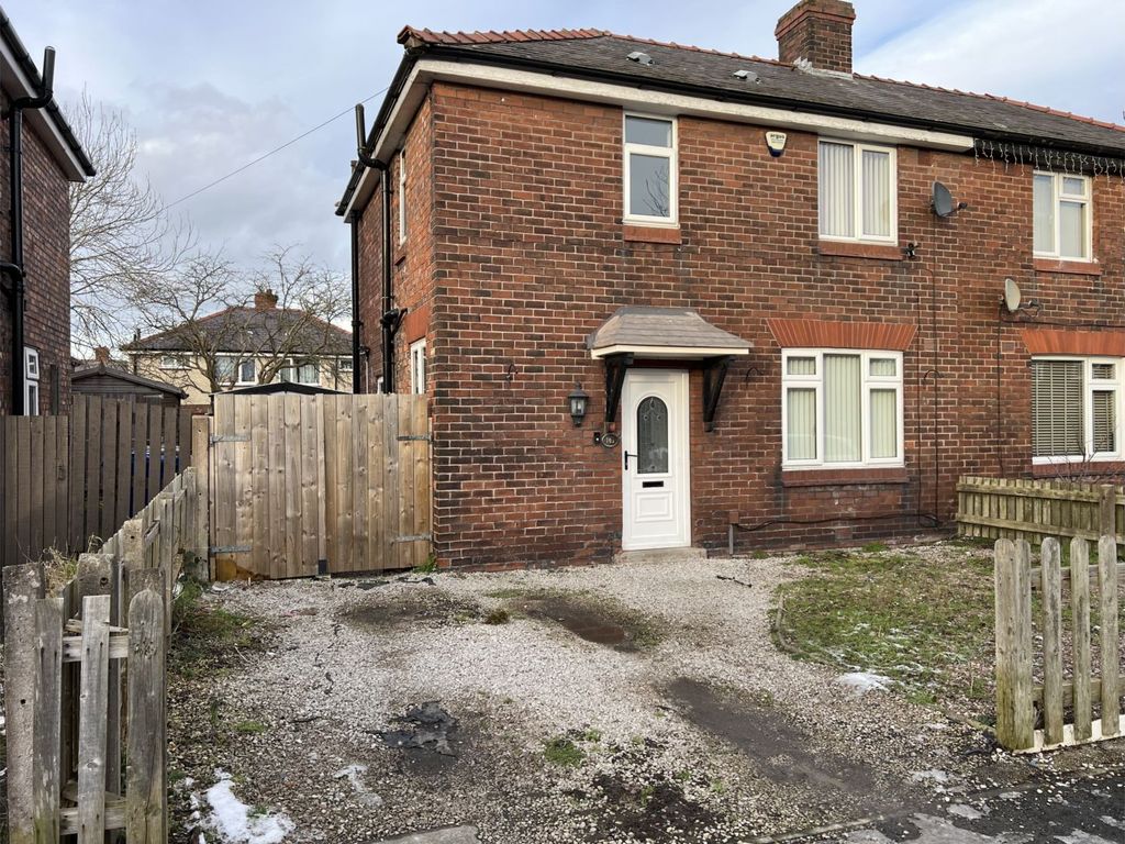 3 bed semi-detached house for sale in Poplar Avenue, Wigan WN5, £145,000