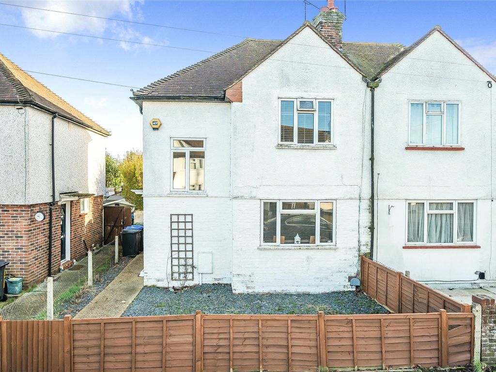 3 bed semi-detached house for sale in Byfleet, Surrey KT14, £420,000