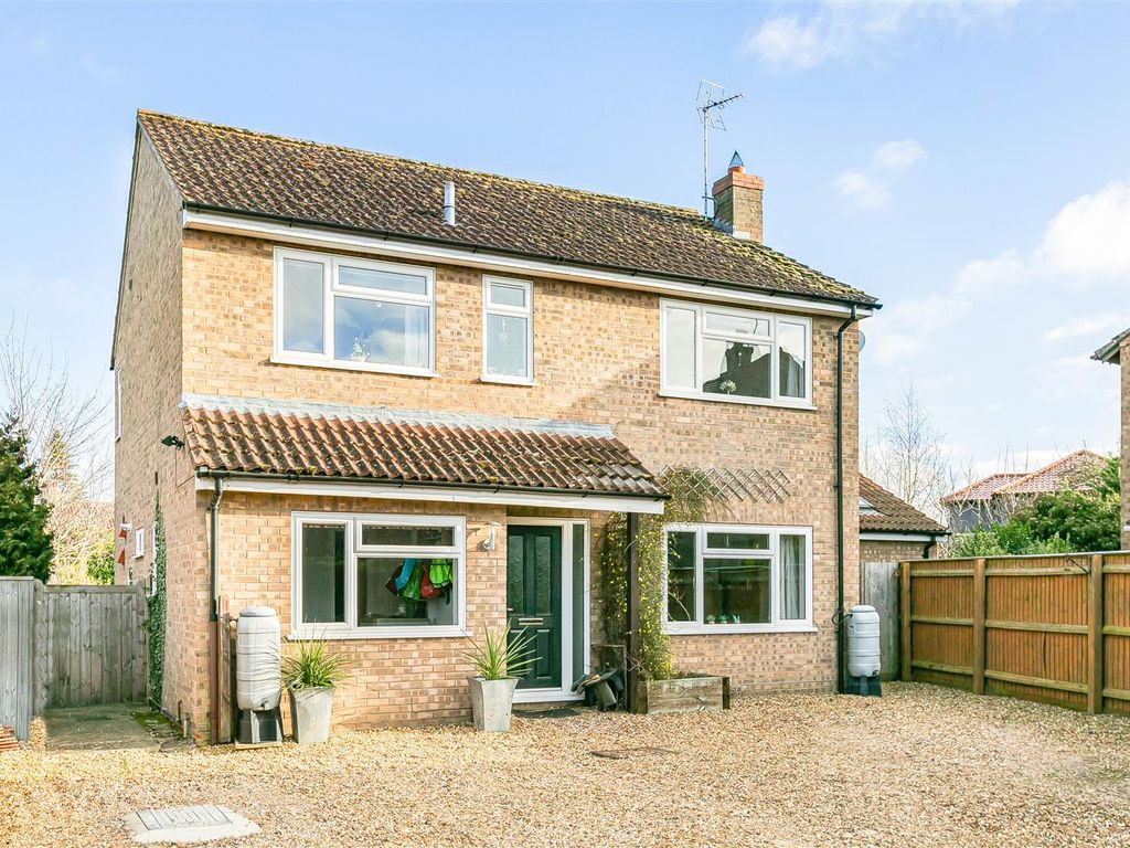 4 bed detached house for sale in Ellwood Close, Isleham, Ely CB7, £600,000