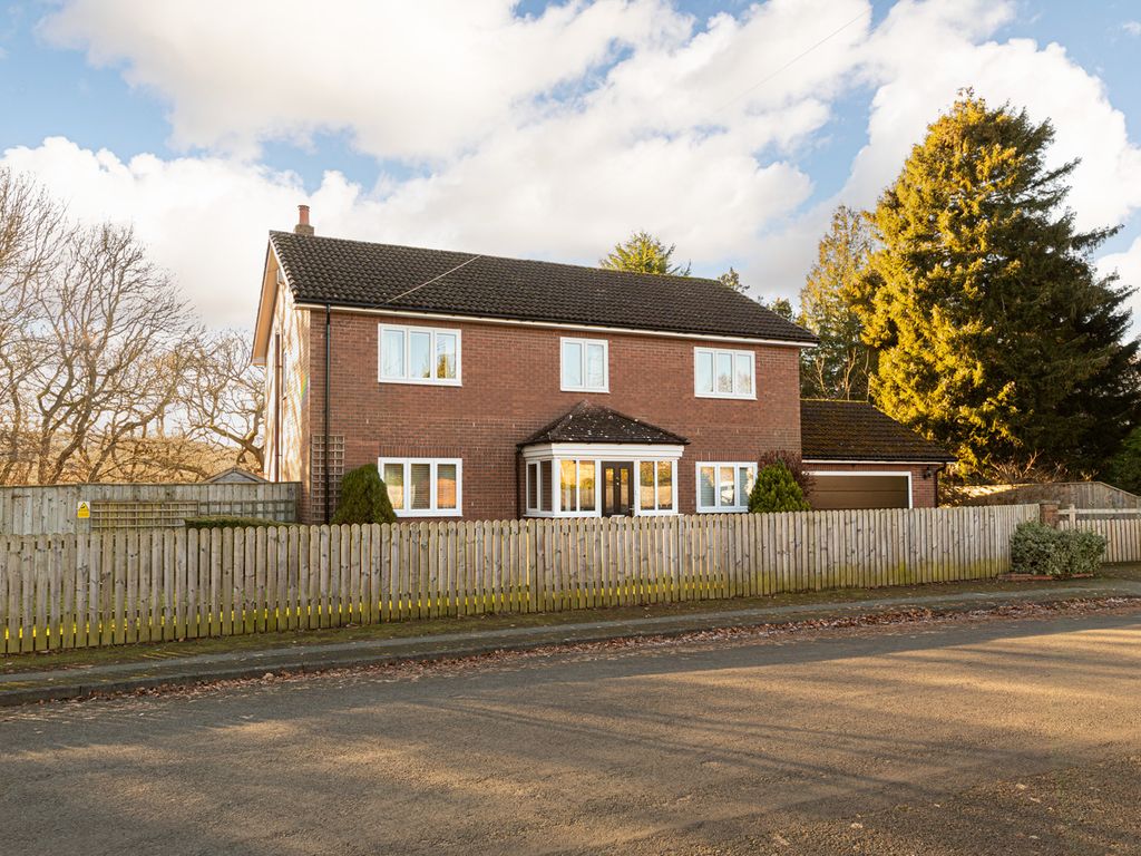 3 bed detached house for sale in Sandy Bank, Riding Mill NE44, £700,000