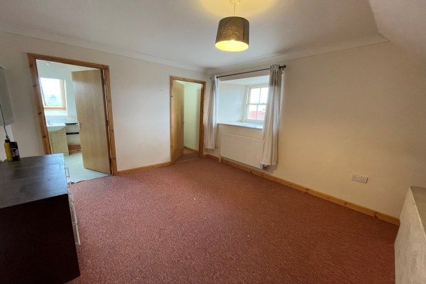 3 bed flat to rent in Ebens Lane, Cardigan SA43, £750 pcm