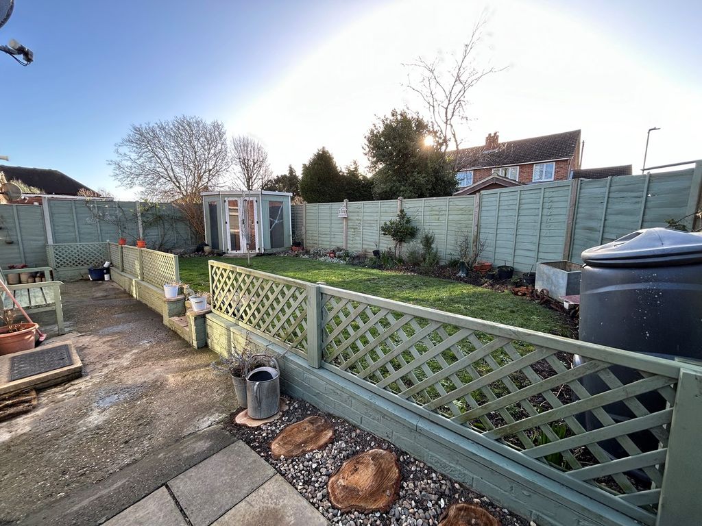 2 bed semi-detached bungalow for sale in Broadfields Close, Gislingham, Eye IP23, £225,000