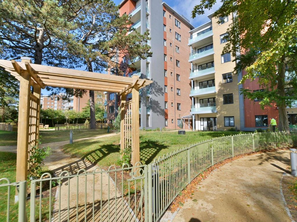 2 bed property for sale in 47 Parkstone Road, Poole BH15, £365,000