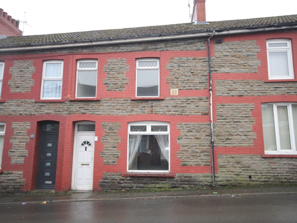 3 bed terraced house for sale in Bridge Street, Blackwood NP12, £124,950