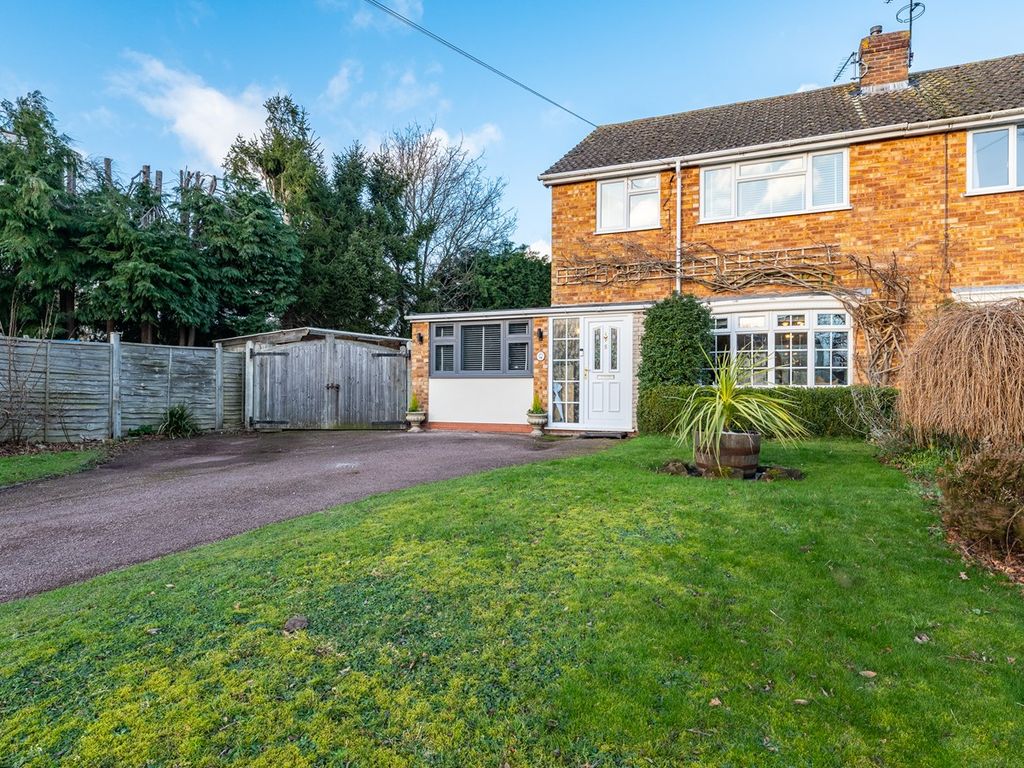 3 bed semi-detached house for sale in Guild Road, Aston Cantlow B95, £439,950