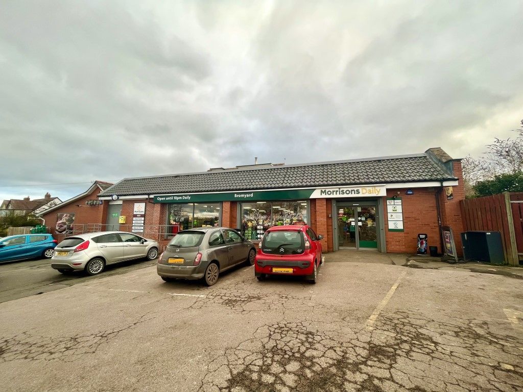 Retail premises for sale in Hatton Park Stores, 2 Hatton Park, Bromyard HR7, £500,000