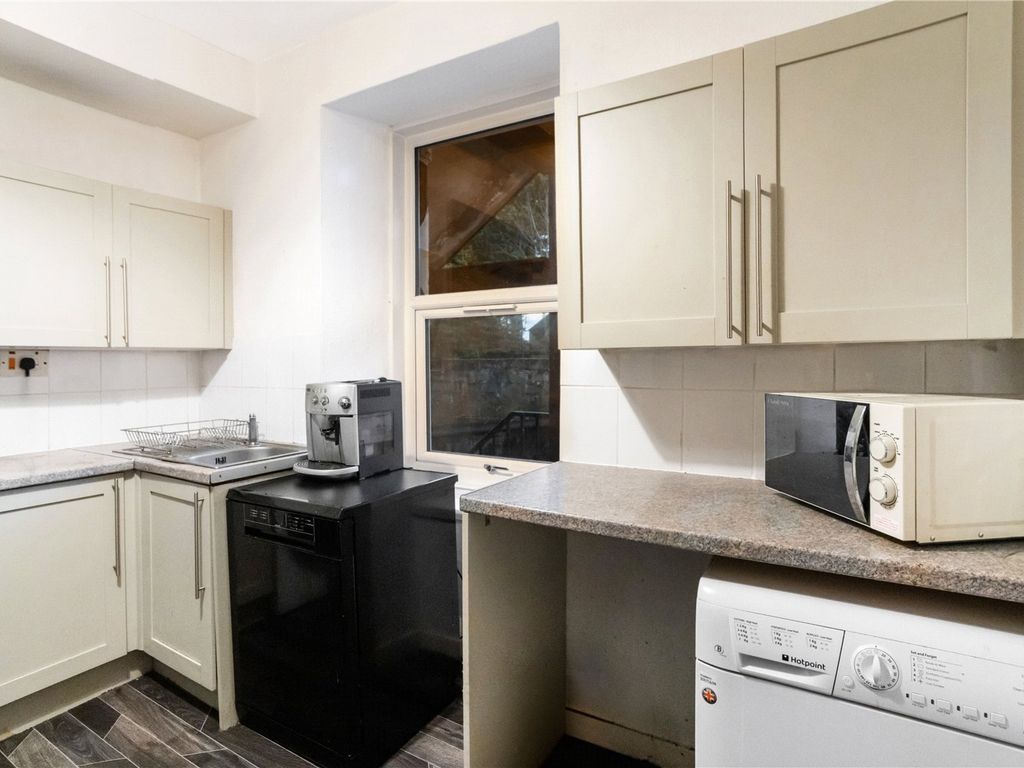 3 bed flat for sale in Logie Street, Dundee, Angus DD2, £84,000